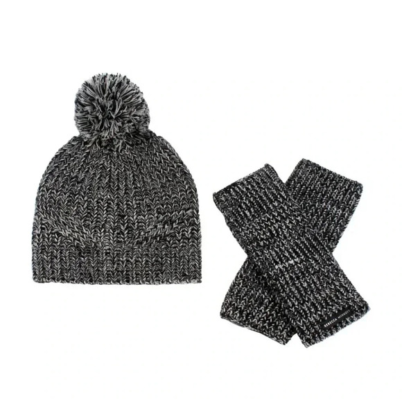 Rebecca Minkoff Accessories - Rebecca Minkoff Black and White Beanie & Arm Warmers Set
